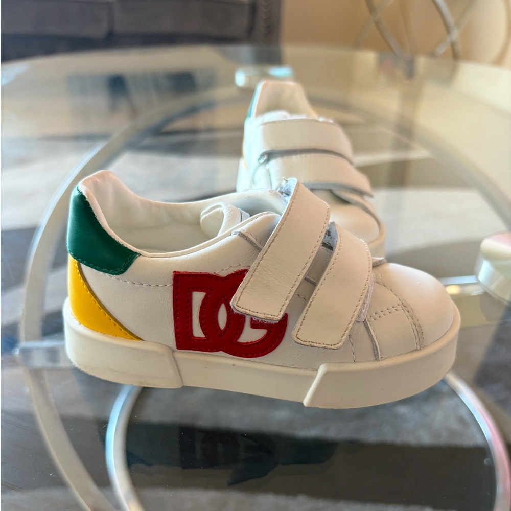 D&G Kids White Sneakers with Red, Green, and Yellow Accents- Size 7c